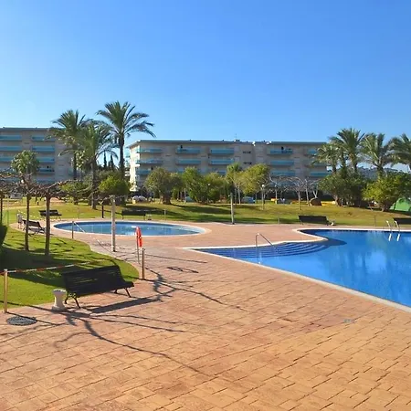 Juncos 2 Planet Costa Dorada * La Pineda